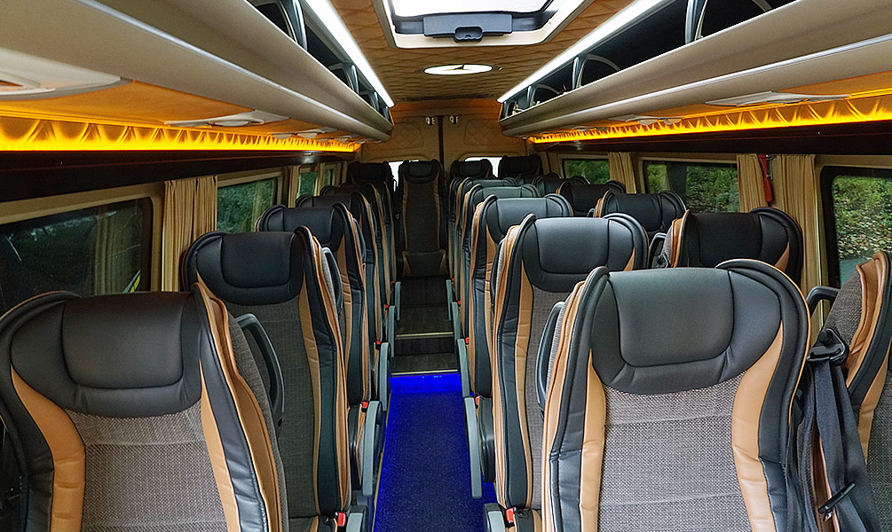 Turistibussit
