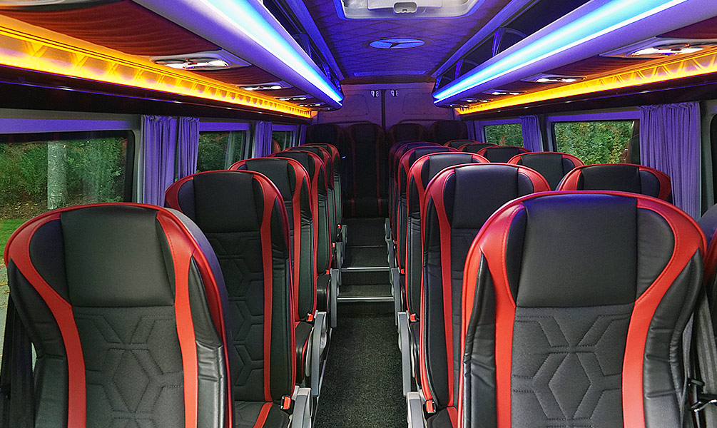 Turistibussit