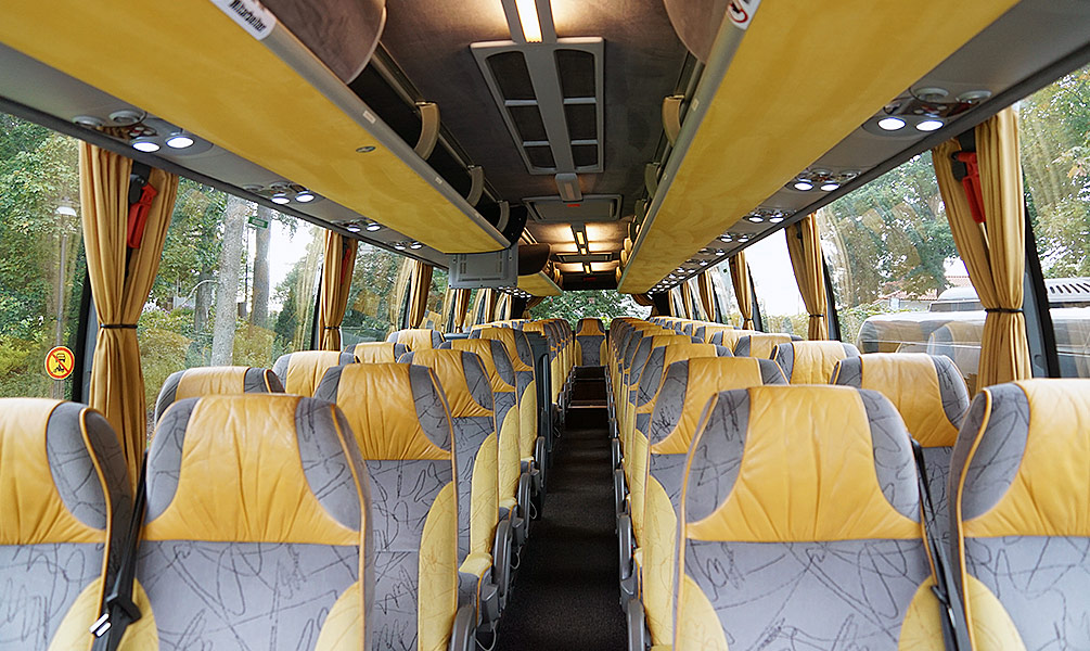 Turistibussit